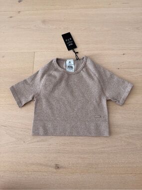 ILIA Beige Ribbed Short Sleeve Kids Tee